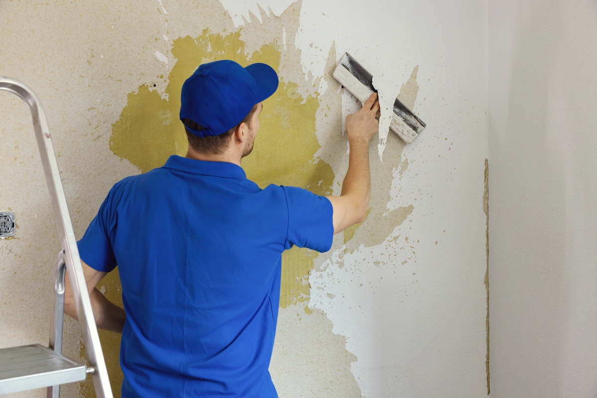5 Mistakes to Avoid When Removing Wallpaper